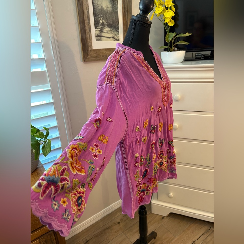 Johnny Was
MAUDE BLOUSE, 1X - Picture 5 of 10